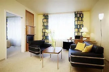 Starlight Suites Hotel Bucharest