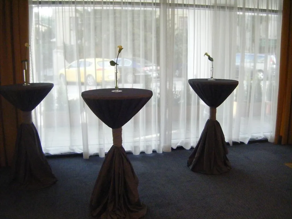 Starlight Suites Hotel Bucharest Romania