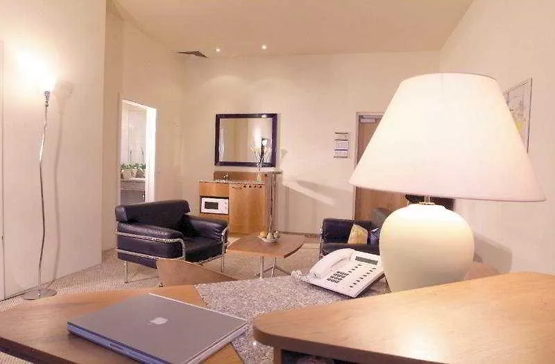 Starlight Suites Hotel Bucharest