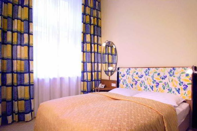 Starlight Suites Hotel Bucharest