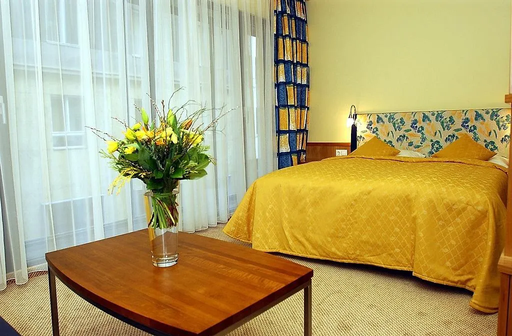 Starlight Suites Hotel Bucharest Romania