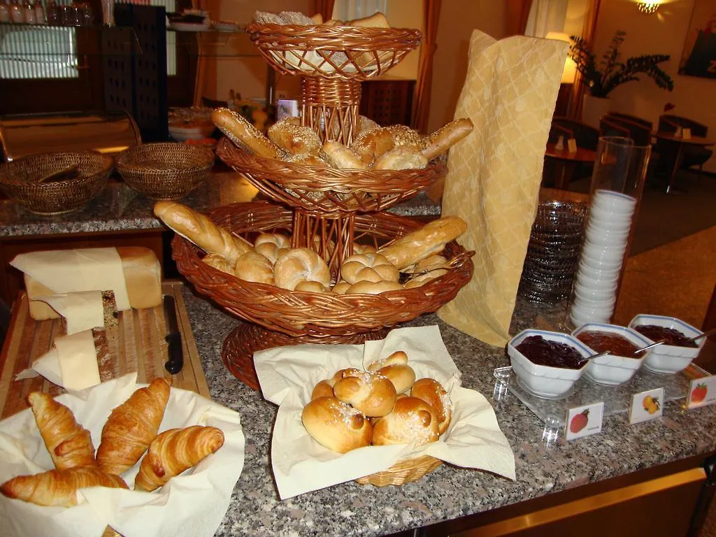 Starlight Suites Hotel Bucharest