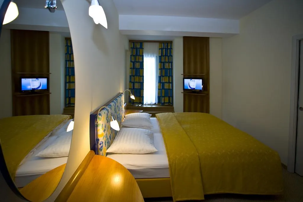****  Starlight Suites Hotel Bucharest Romania