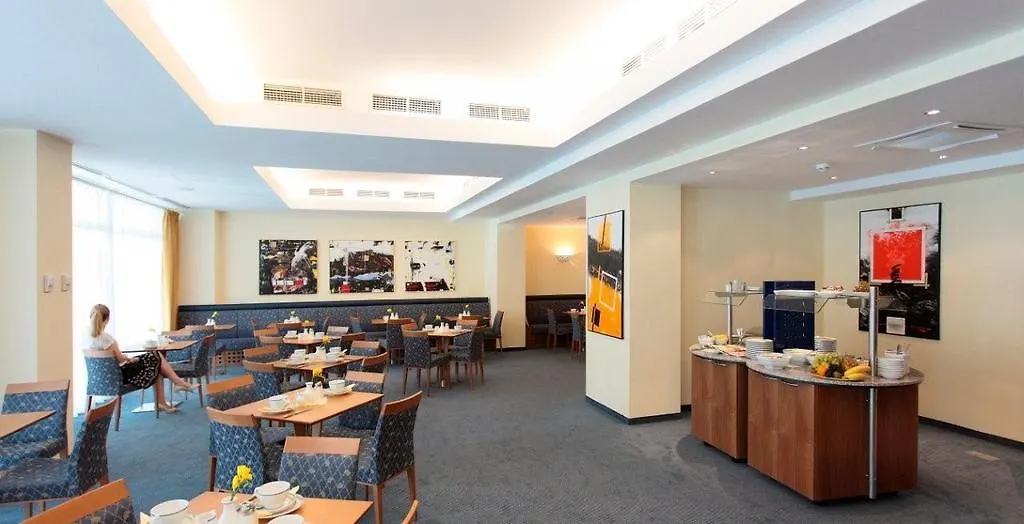 Starlight Suites Hotel Bucharest